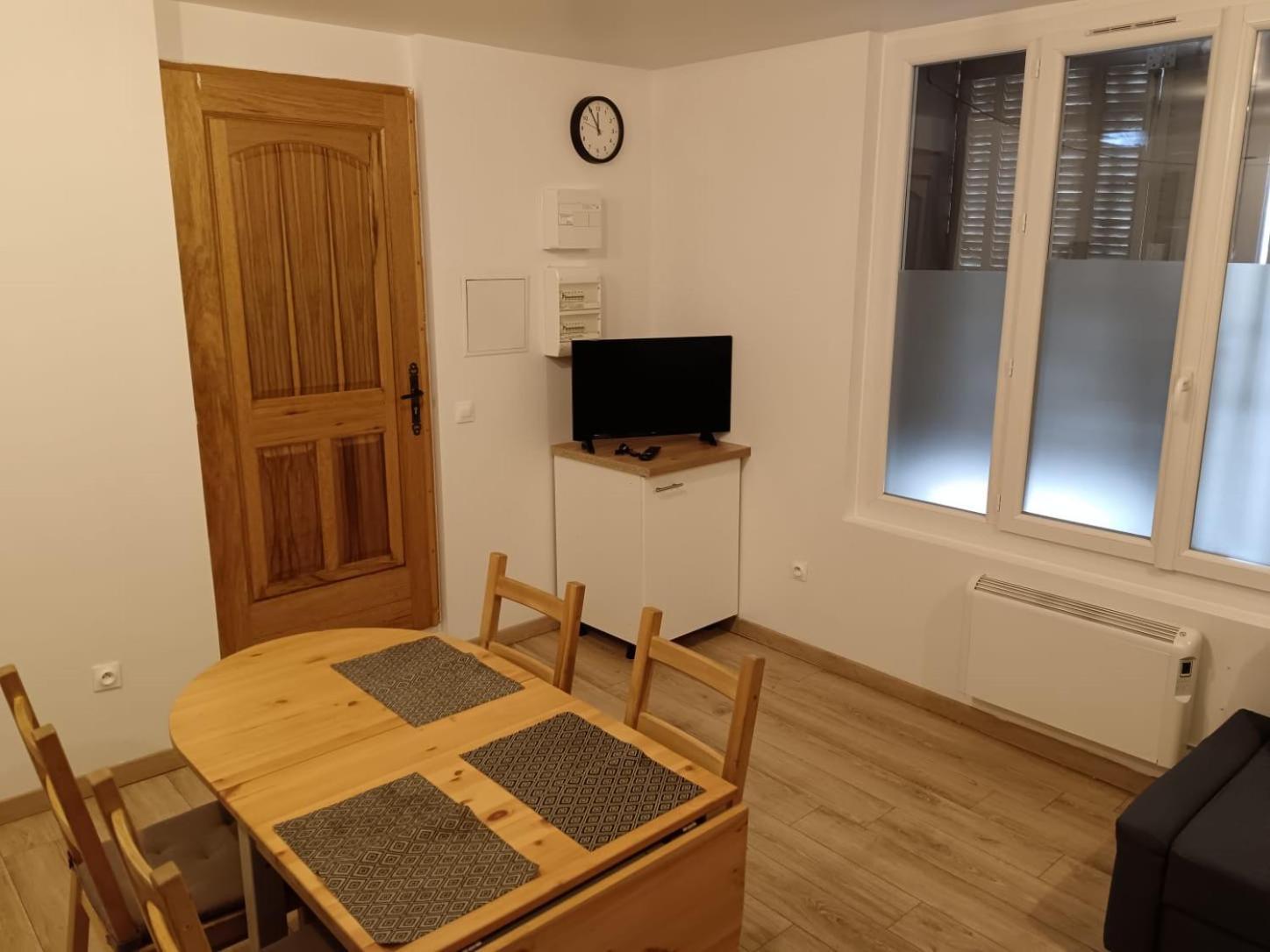 T2 Prive Proche Gare Apartamento *